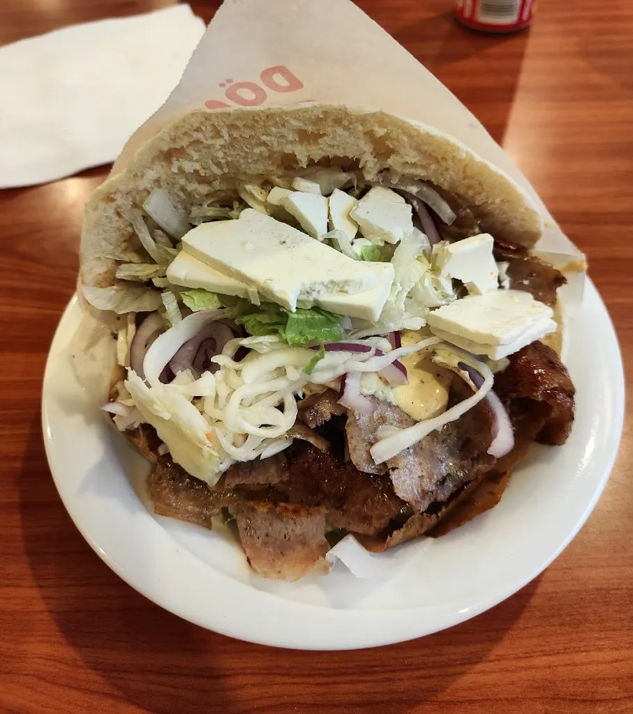 Störtebecker Grill _Marienhafe_slider_image_3