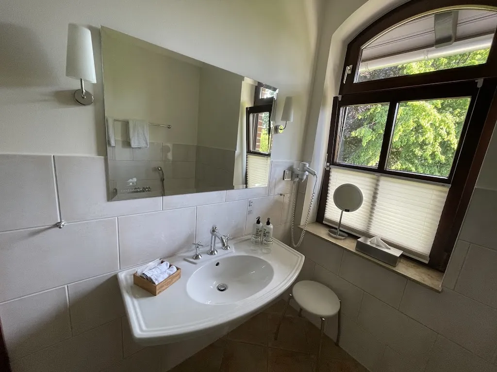 LandHaus Zum LindenHof restaurant in Marxen