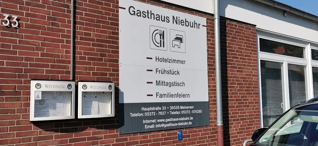 Alexander Behrens_Gasthaus Niebuhr - Hotel & Restaurant_Meinersen_review