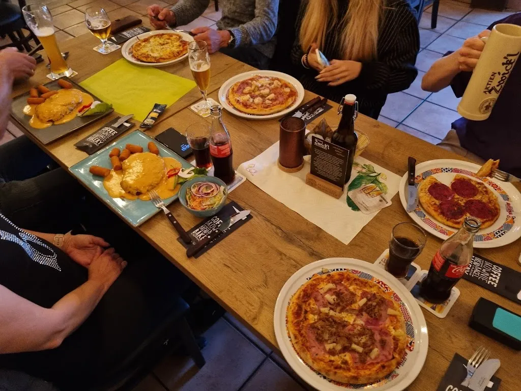 Menu_Pizzeria Casa Lopergolo_Merzen_immagine_9