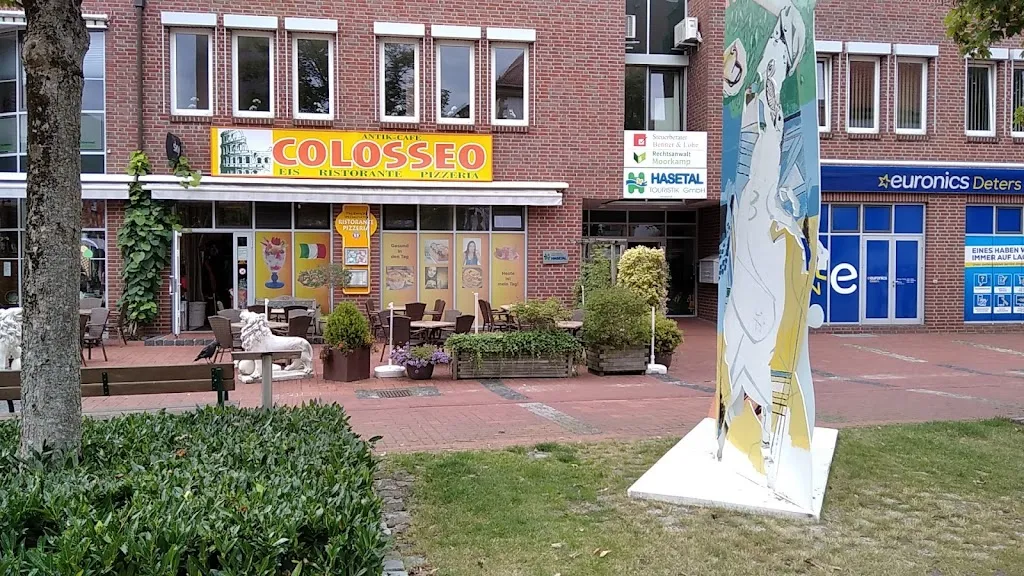 Antik-Cafe Colosseo restaurant in Löningen
