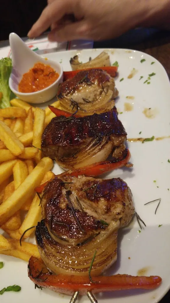 Menu_Zum Engel_Main_image_3