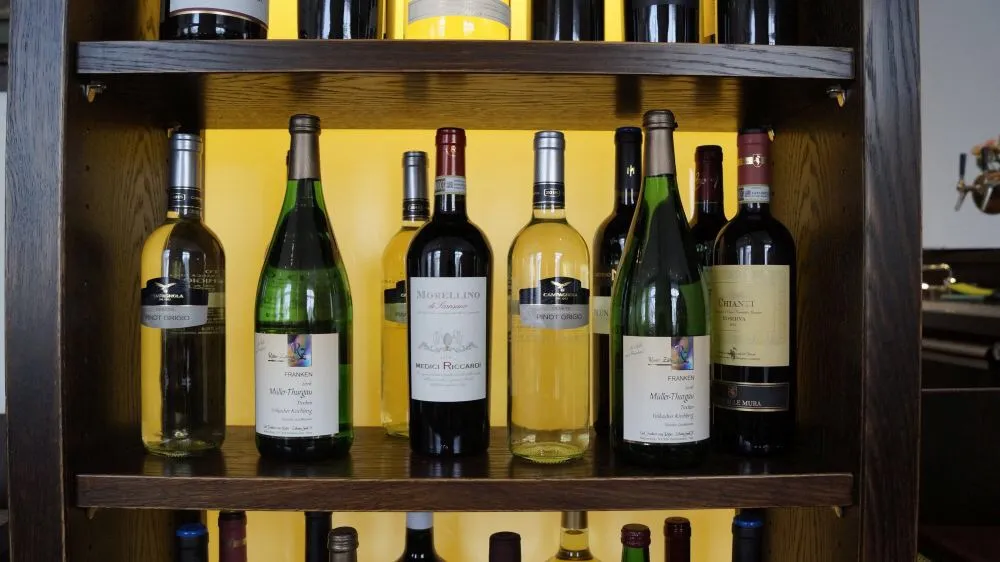 Zum Engel restaurant in Main