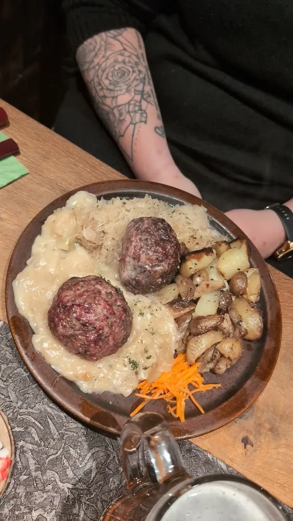 Walhalla Wikinger Restaurant in Großefehn_Großefehn_slider_image_2