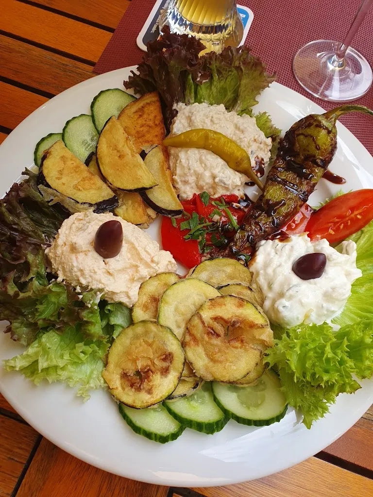 Karen Holzer_Taverne Zum Peri_Möhrendorf_Bewertung