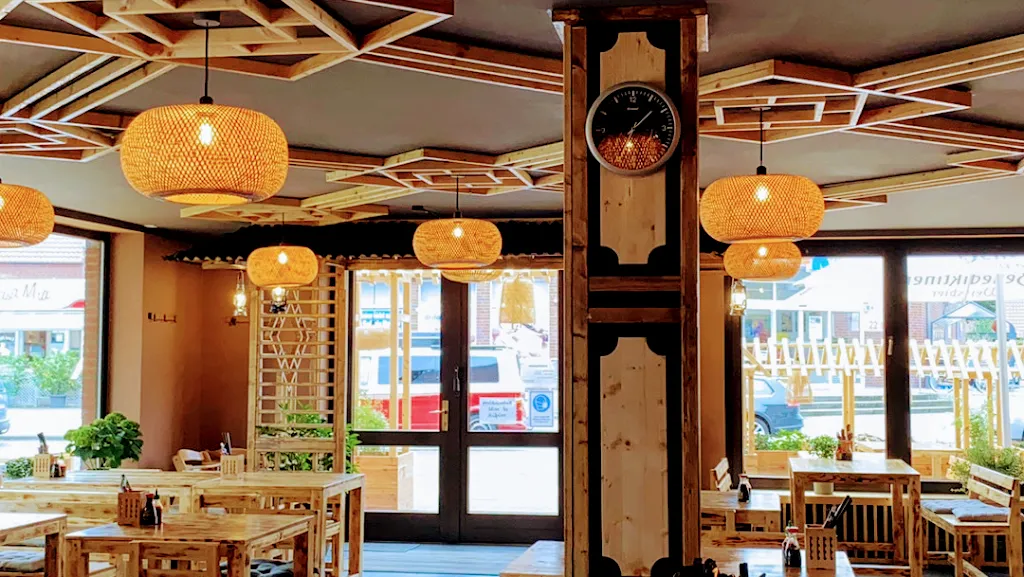 Bếp Việt - Sushi Restaurant restaurant in (Ems)