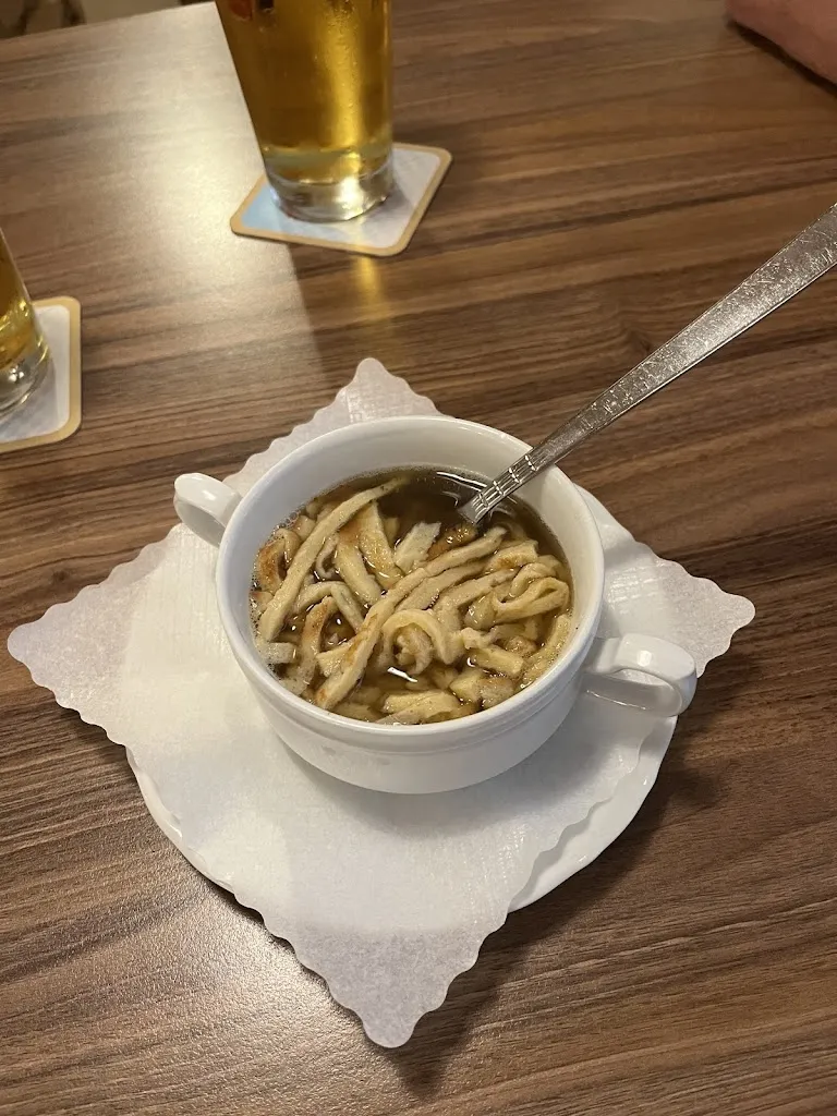 Annalena Kriens_Gaststätte Proske_Ergolding_review