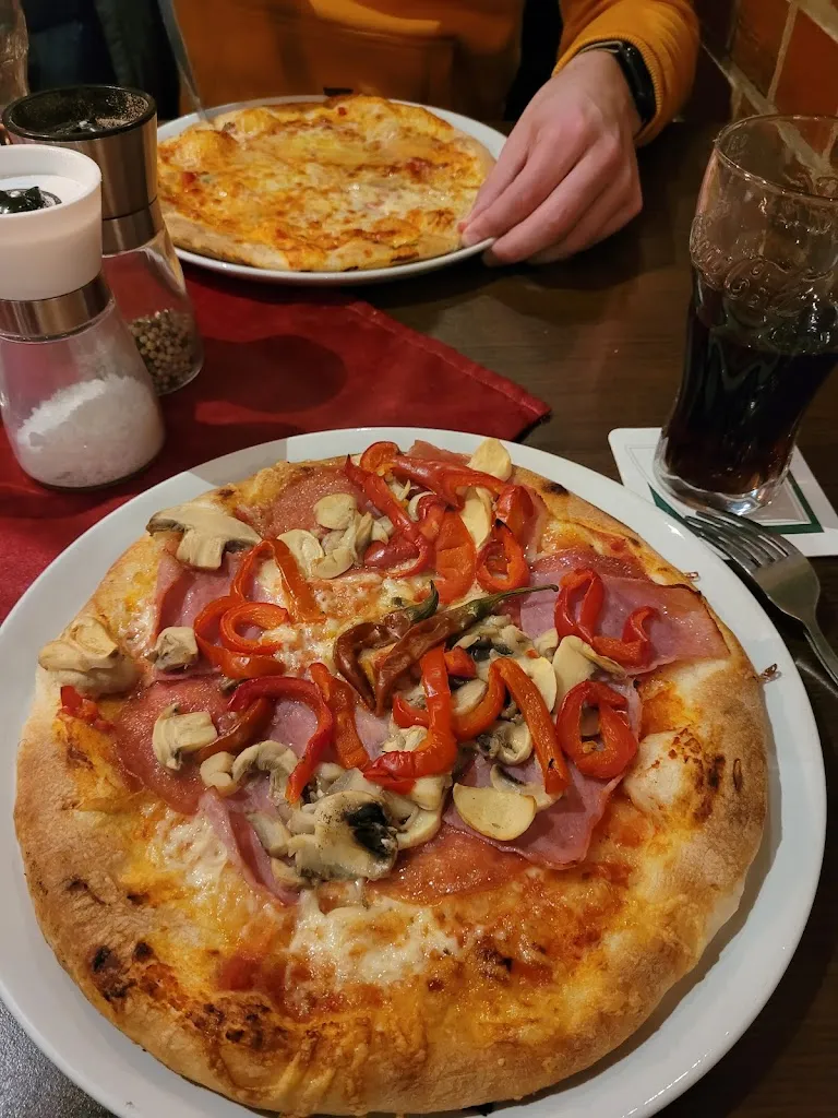 Pizzeria Pinocchio ristorante a (Ems)