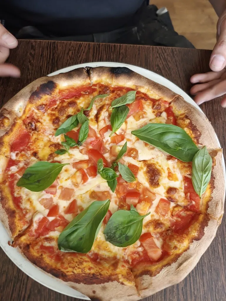 Pizzeria A Modo Mío_Köln_slider_image_2