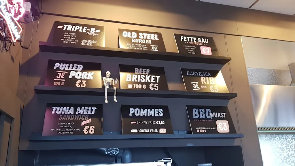 Menu_Die Fette Sau Barbeque & Burger IN ERGOLDING // Tina Smith_Ergolding_image_2