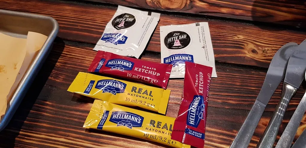 Menu_Die Fette Sau Barbeque & Burger IN ERGOLDING // Tina Smith_Ergolding_image_5