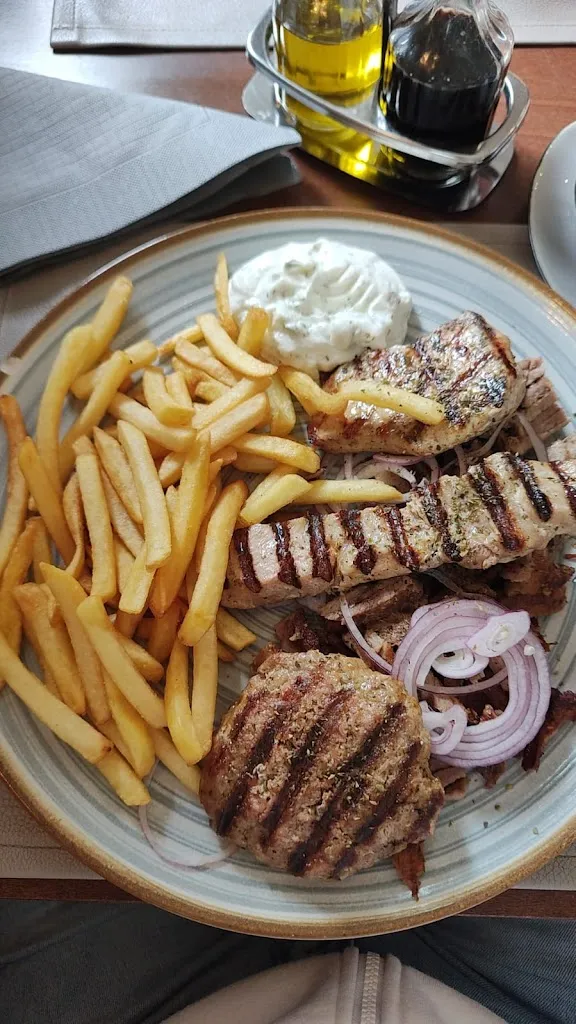 Alexandra Tschernyschew_Restaurant Akropolis_Wulmstorf_review