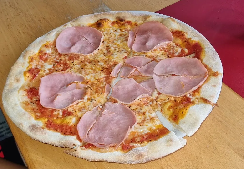 Diekster Pann und La Trattoria_Norden_slider_image_3