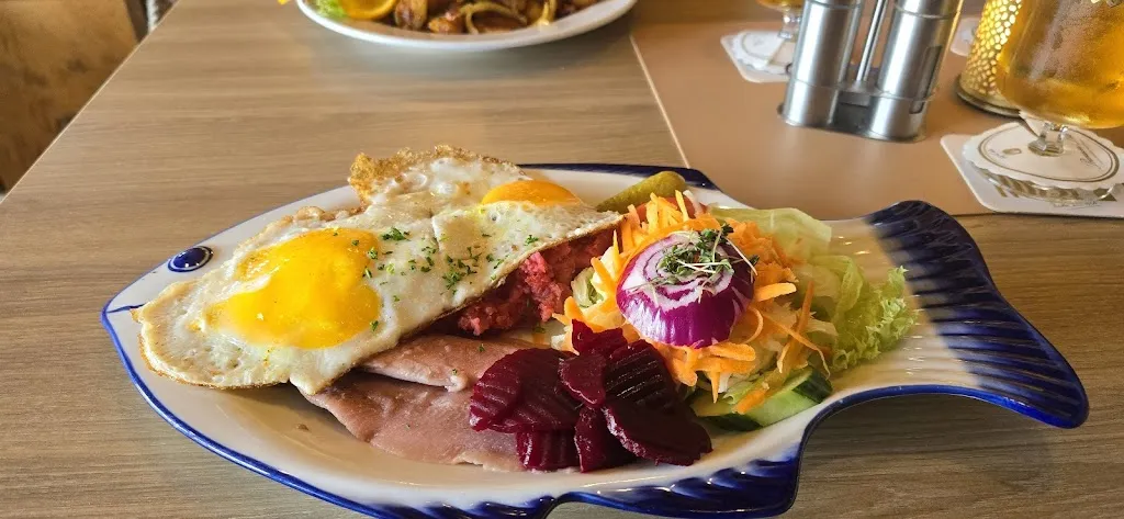 Zur Kombüse_Norden_slider_image_3