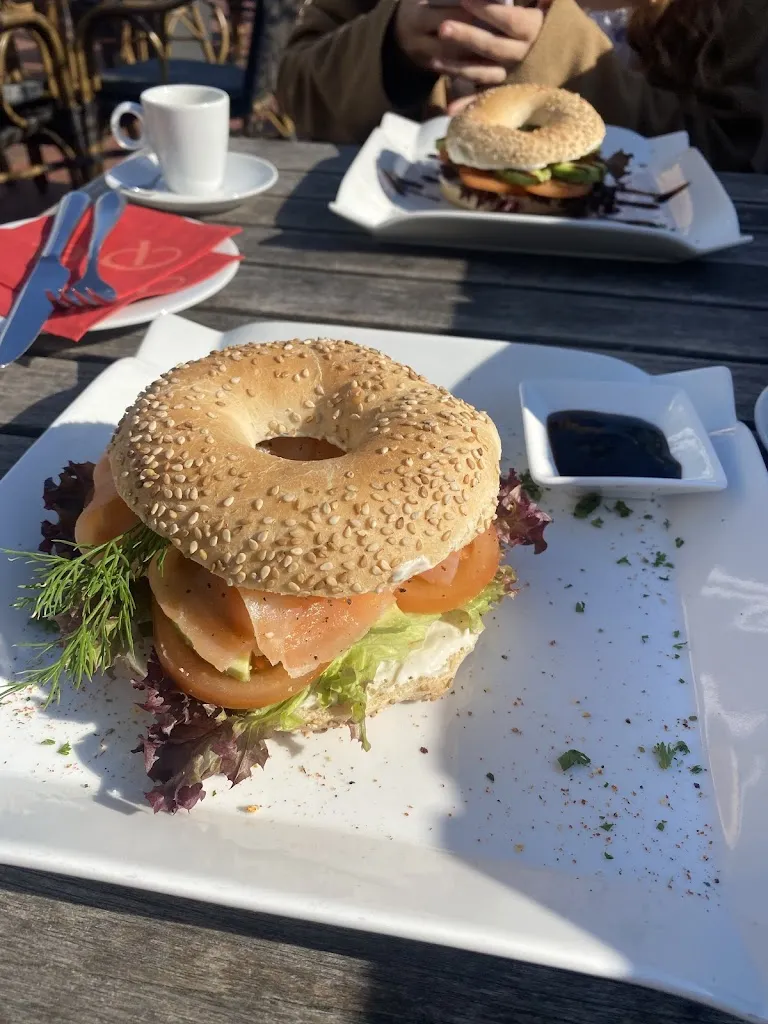 Menu_Norddeich Pier GmbH_Norden_image_7