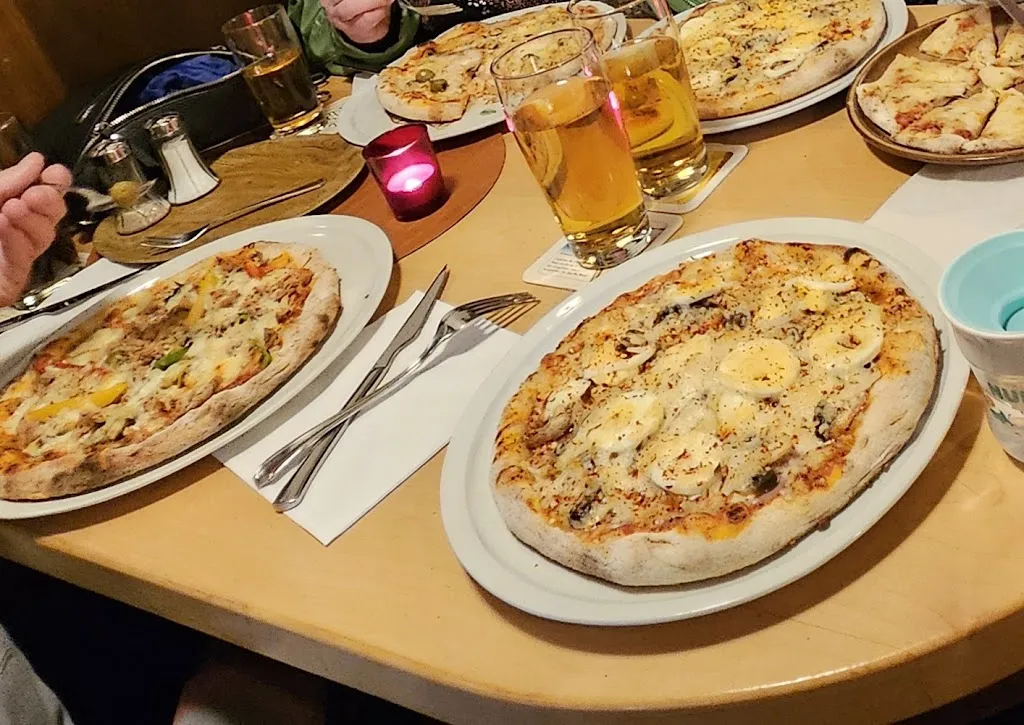 Pizzeria Kutter_Neuharlingersiel_slider_image_2