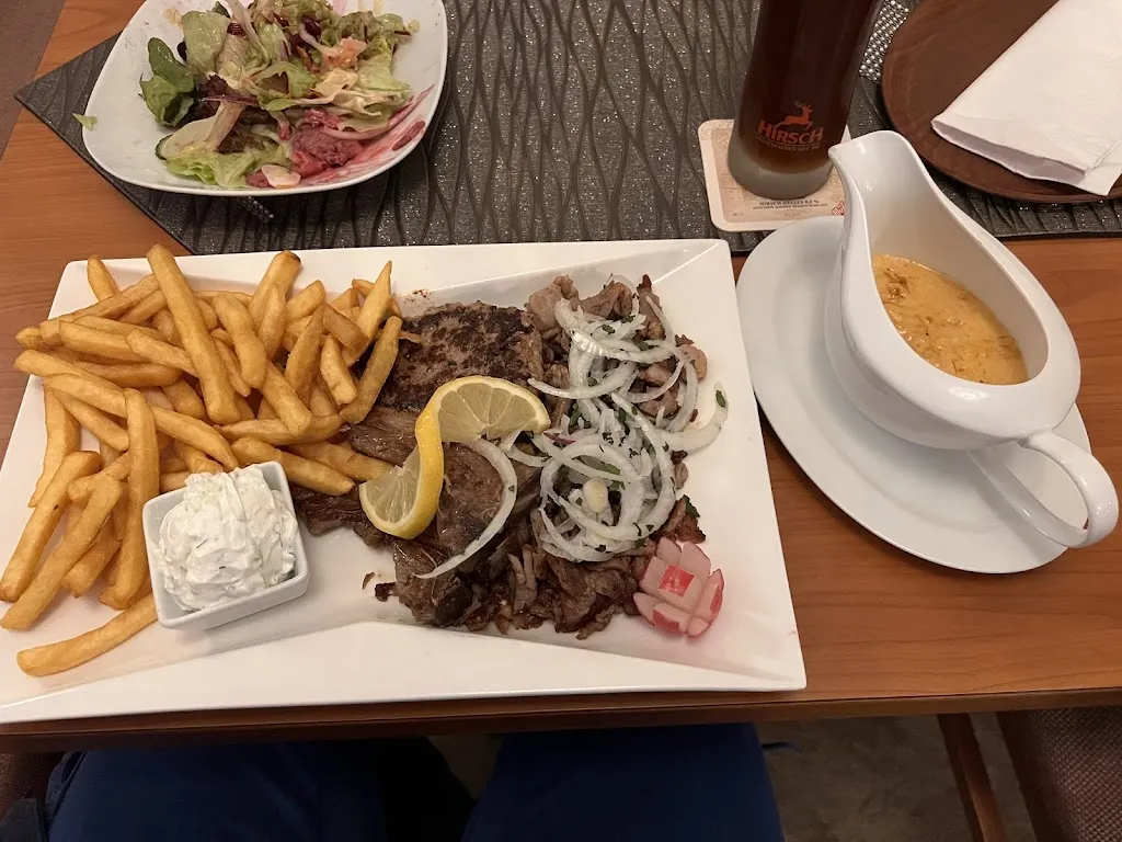 Gia Mas_Neckar_slider_image_2