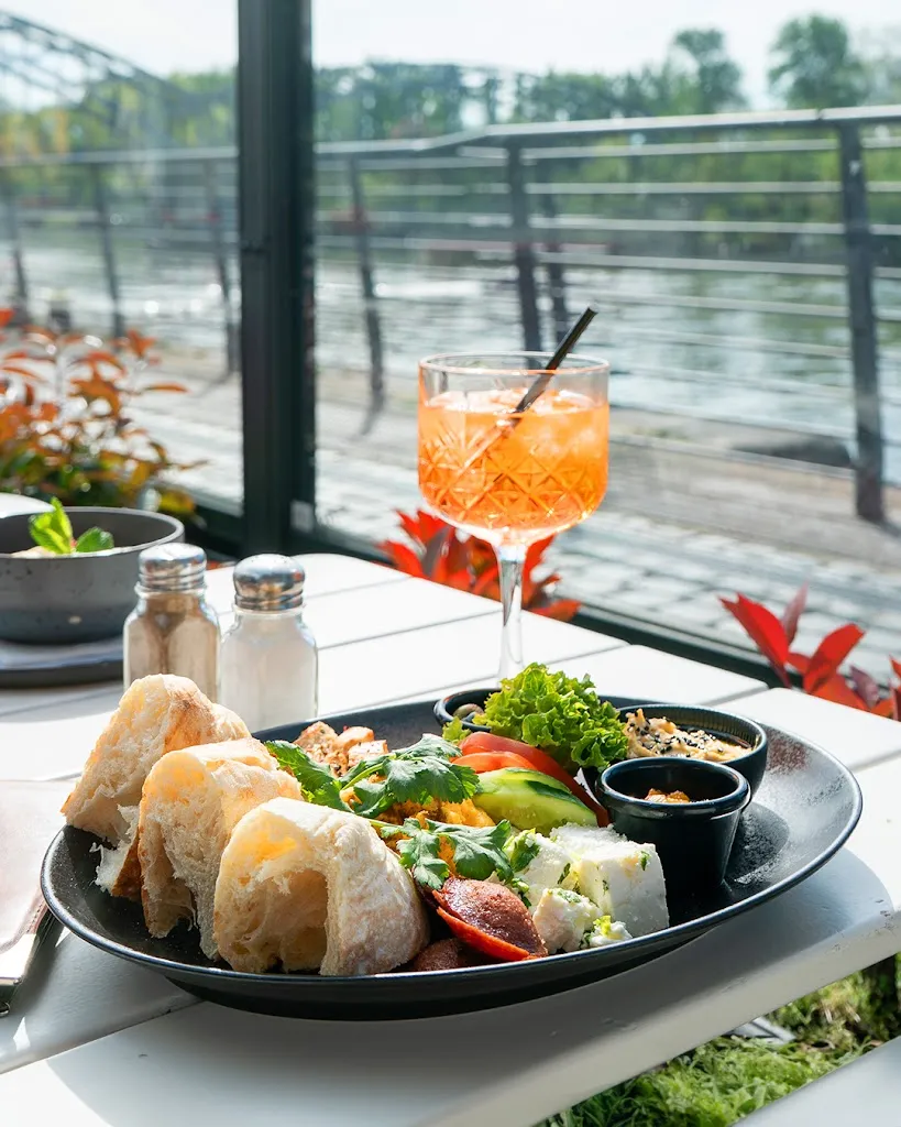 Oosten_Main_slider_image_3