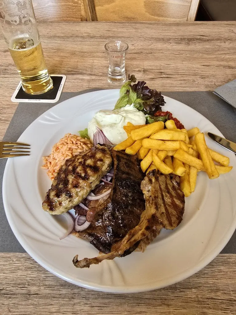 Carsten Lübcke_Labyrinth_Obernkirchen_review