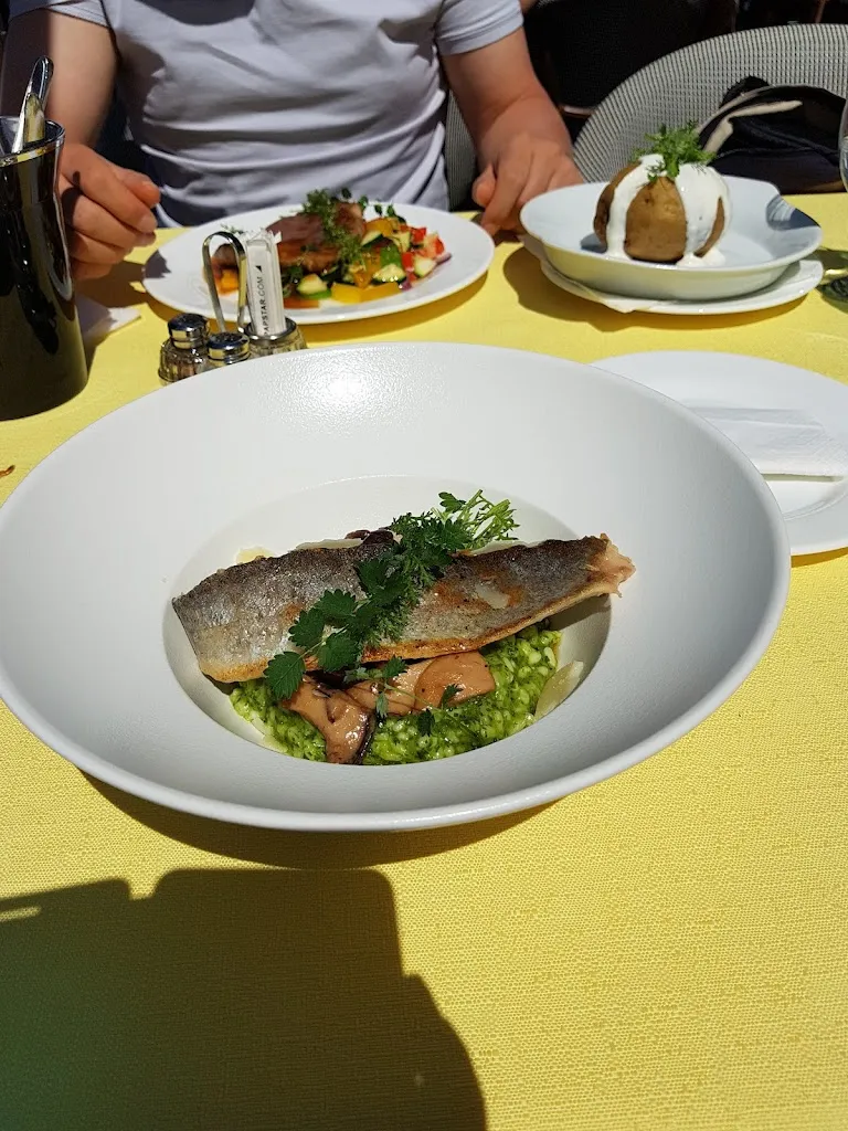 Helena_Bootsverleih & Seerestaurant Ottenstein_Austria_review