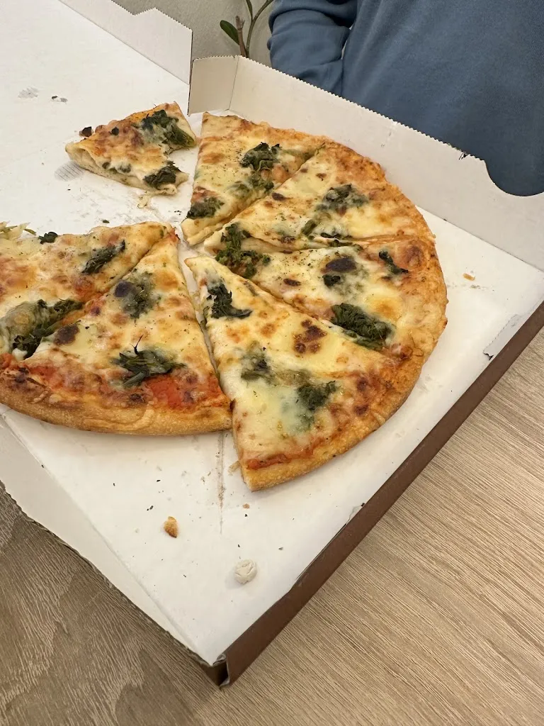 Primo Pizzeria Restaurant & Heimservice - Landshut_Ergolding_slider_image_2