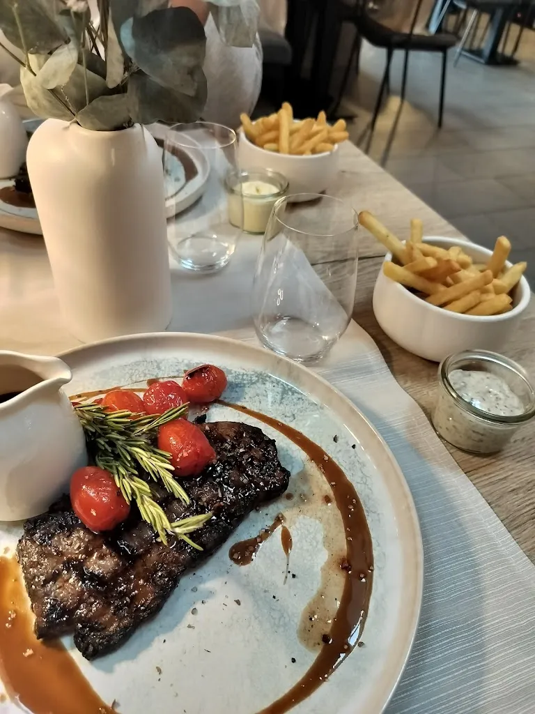 P15 Bistro & Steakbar_Nordhorn_slider_image_3