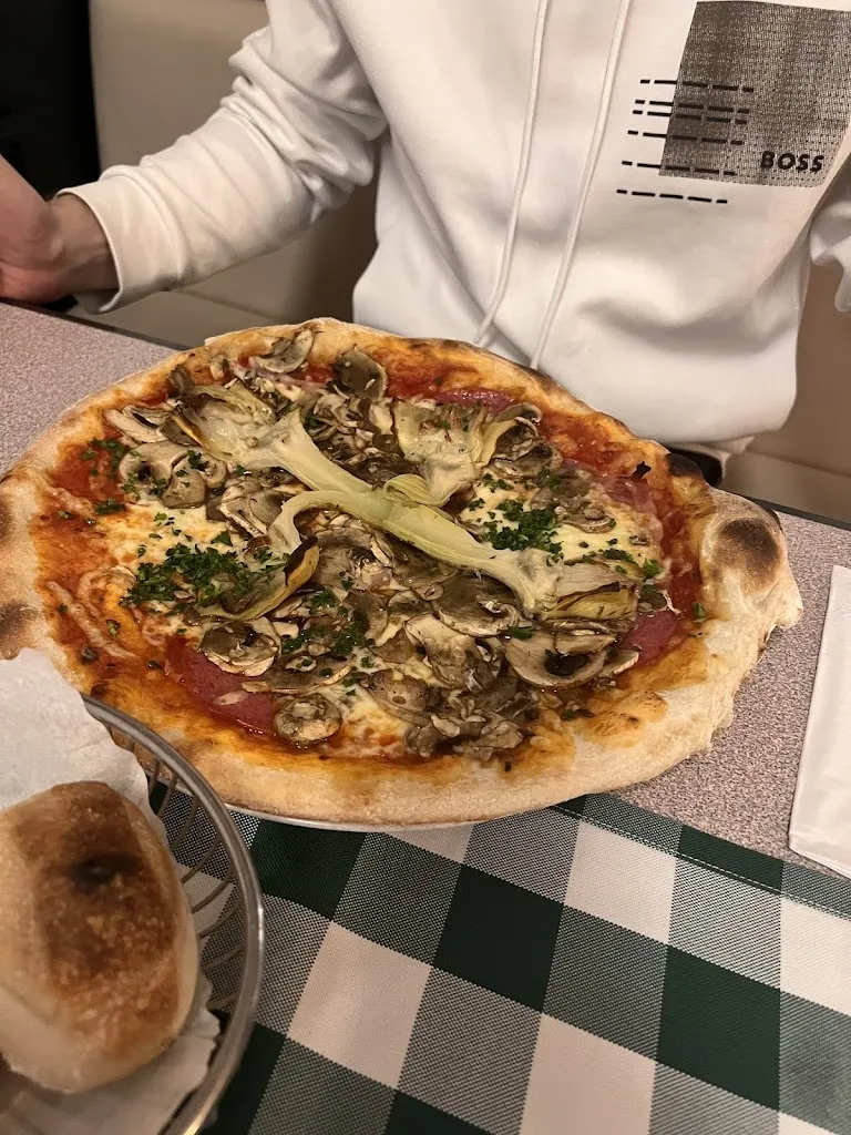 Ristorante Pizzeria Zinella_Aalen_slider_image_3