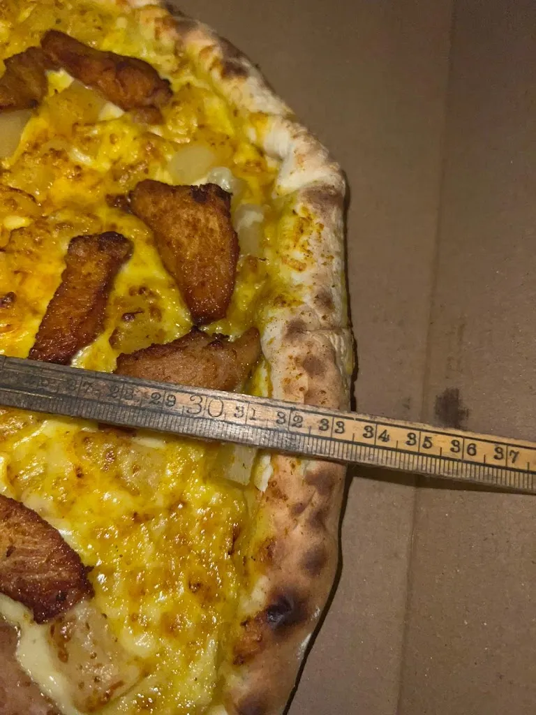 Pizza Flitza Quelkhorn_Ottersberg_slider_image_3