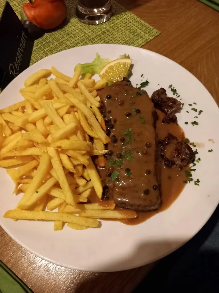 Alt Schul Gaststätte_Heiligenmoschel_slider_image_3