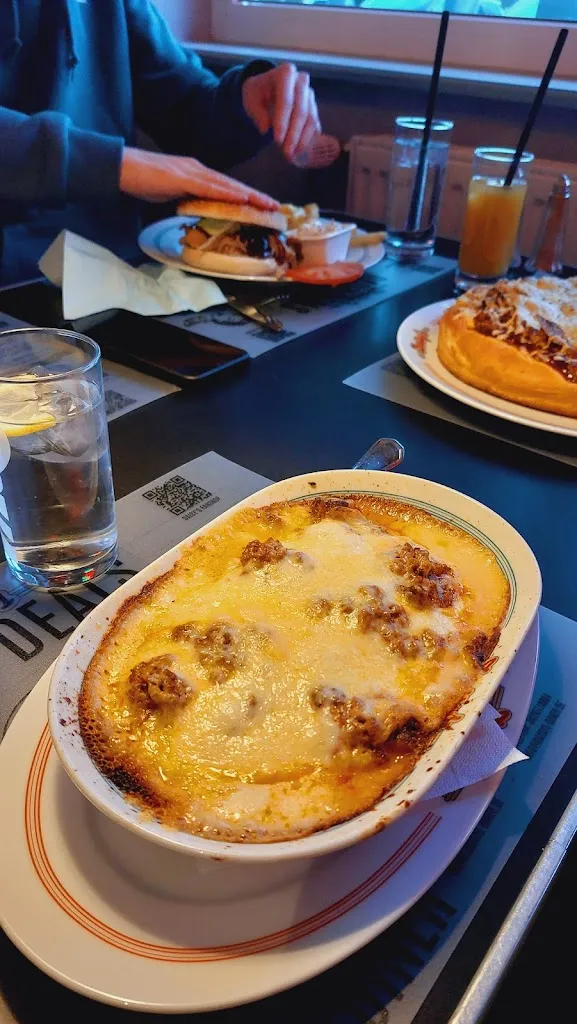 Raluca Zagoneanu_Daisy's Diner_Oyten_review