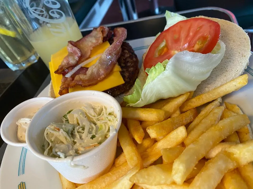 J H_Daisy's Diner_Oyten_review