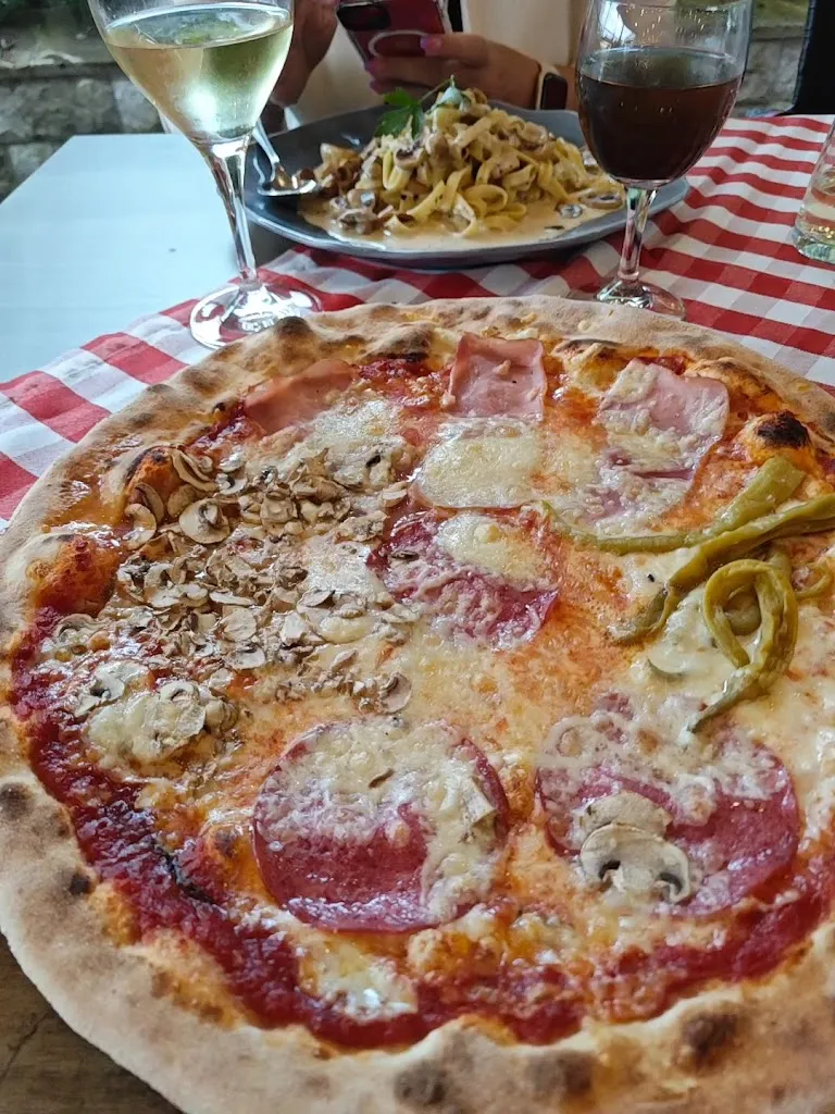 Ristorante Piccolo Mondo_Landshut_slider_image_2