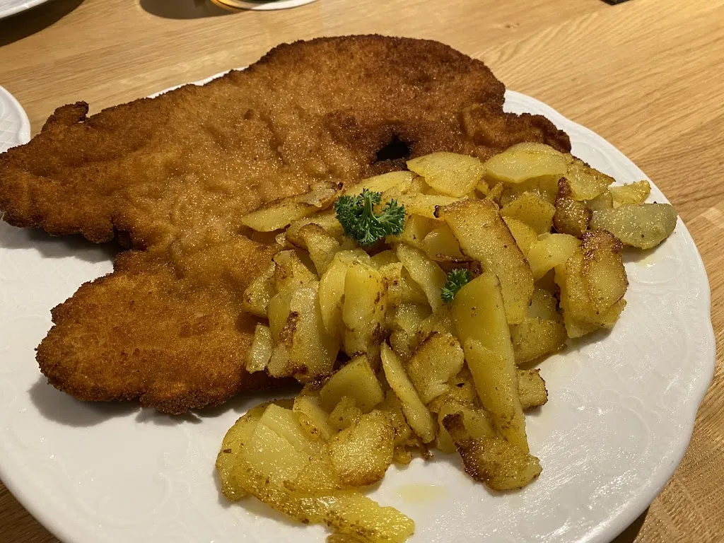 Dinesh Raja Ruban_Heilig-Geist-Stüberl Gaststätte_Landshut_review