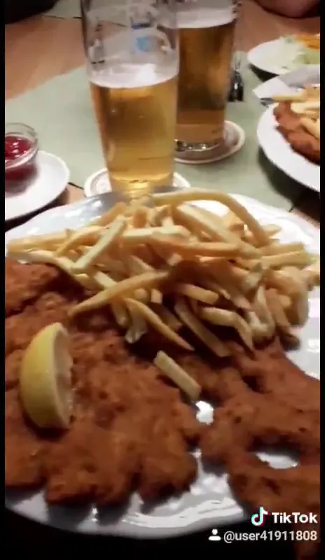 Heilig-Geist-Stüberl Gaststätte_Landshut_slider_image_2