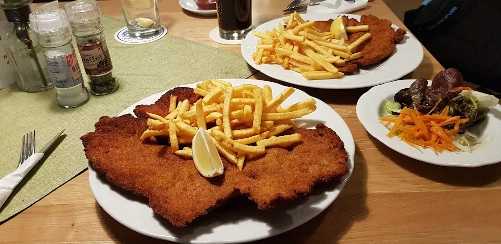 Heilig-Geist-Stüberl Gaststätte_Landshut_slider_image_3