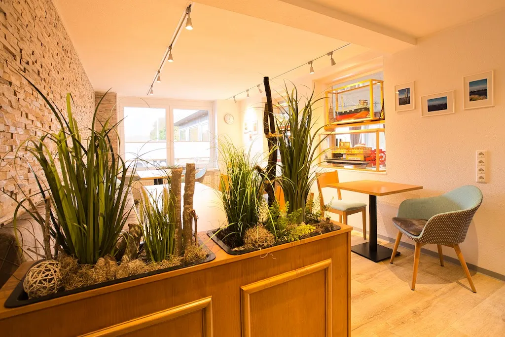 Gasthaus zum Elbblick restaurant in Otterndorf