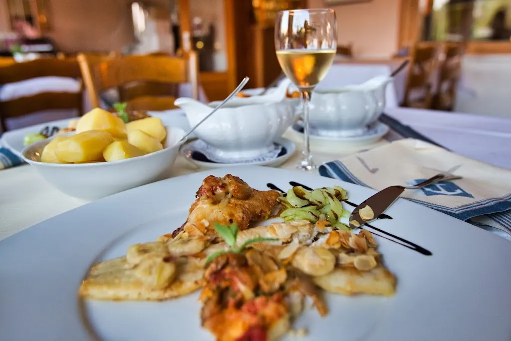 Gasthaus zum Elbblick_Otterndorf_slider_image_2