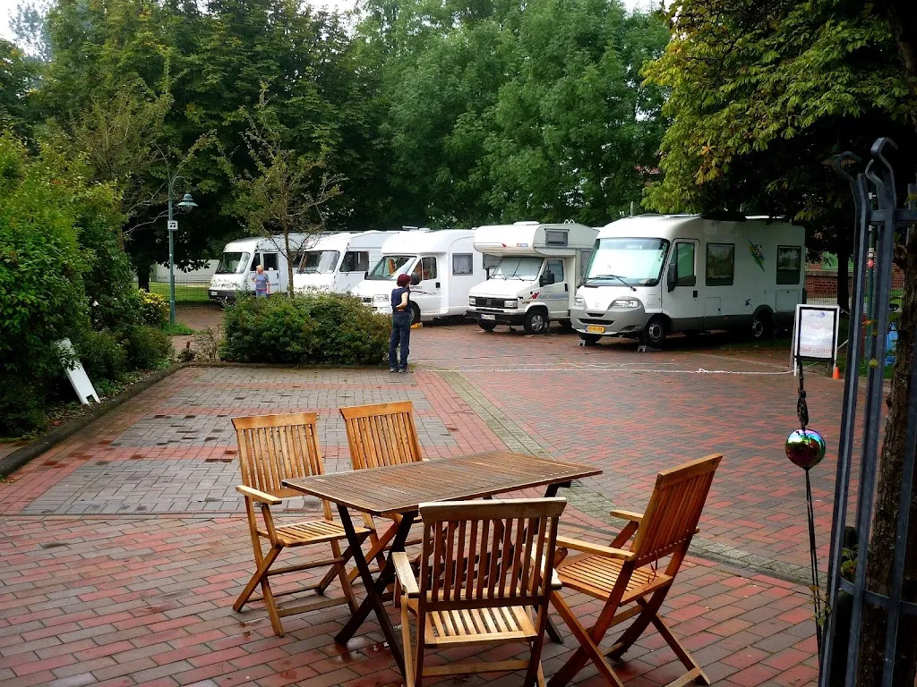 Moin! Hanspeter / Seglertreff Imbiss & Kioskbetrieb am Wohnmobilstellplatz_Otterndorf_slider_image_1