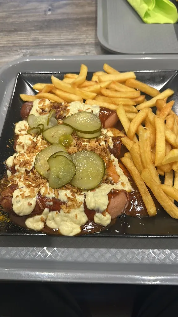 Dz Holzbau_BIG BULL Grillimbiss Rethem seit 1975_Rethem_review