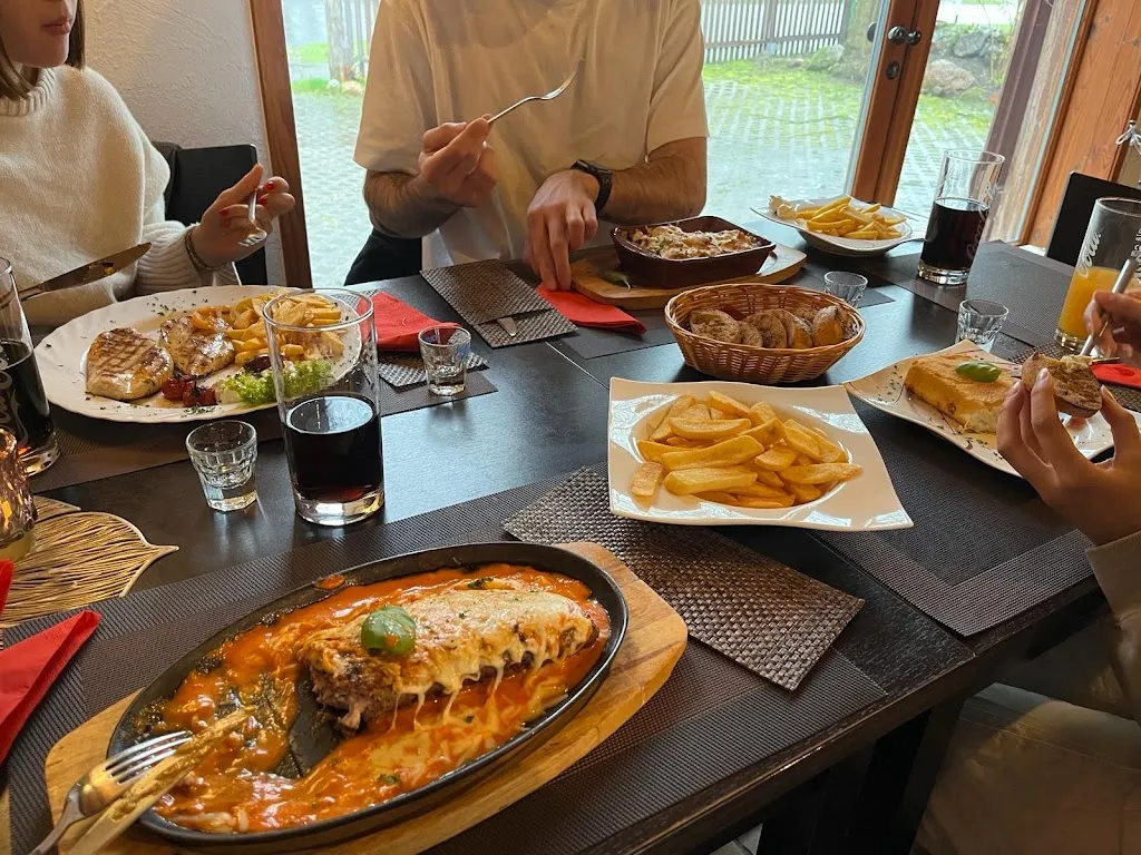 Menu_Taverna Adonis im alten Uhu_Reppenstedt_image_6