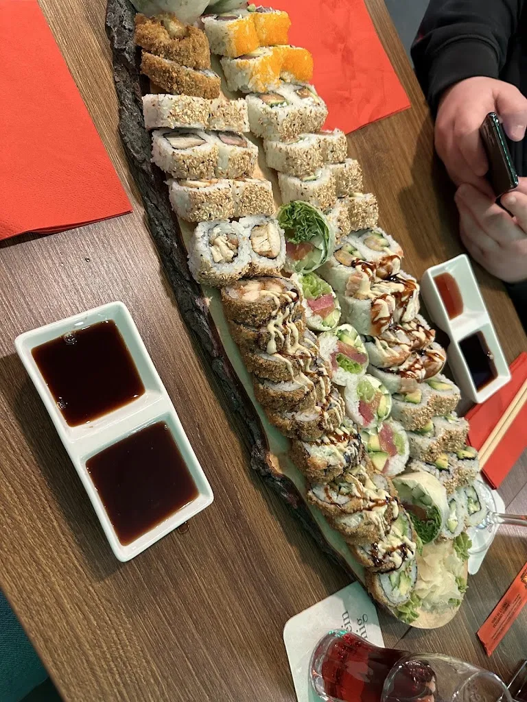 Tokio Sushi_Reppenstedt_slider_image_2