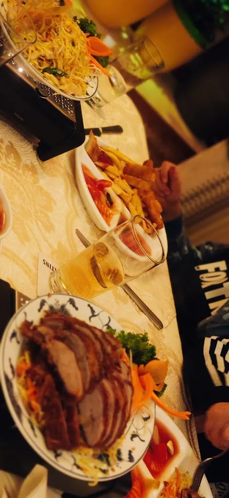 A. U._Mai An_Rastede_review