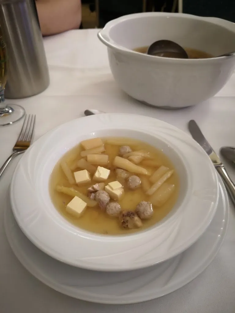 Menu_Land-Gut-Hotel & Restaurant Kreuz Meyer_Stuhr_image_8