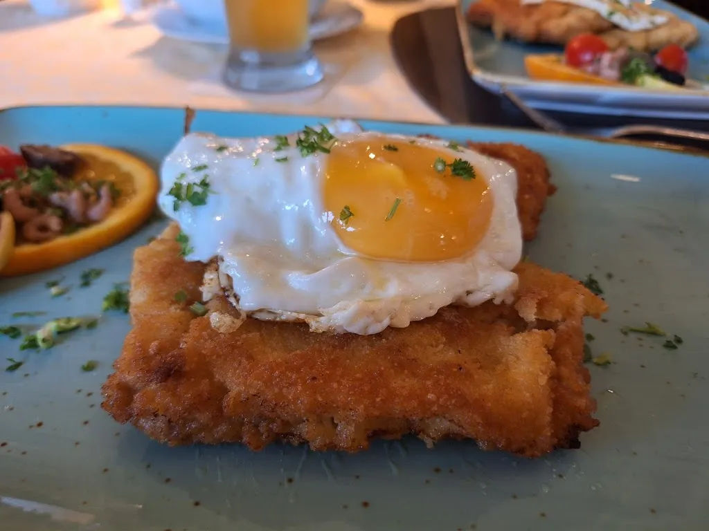 Land-Gut-Hotel & Restaurant Kreuz Meyer_Stuhr_slider_image_2