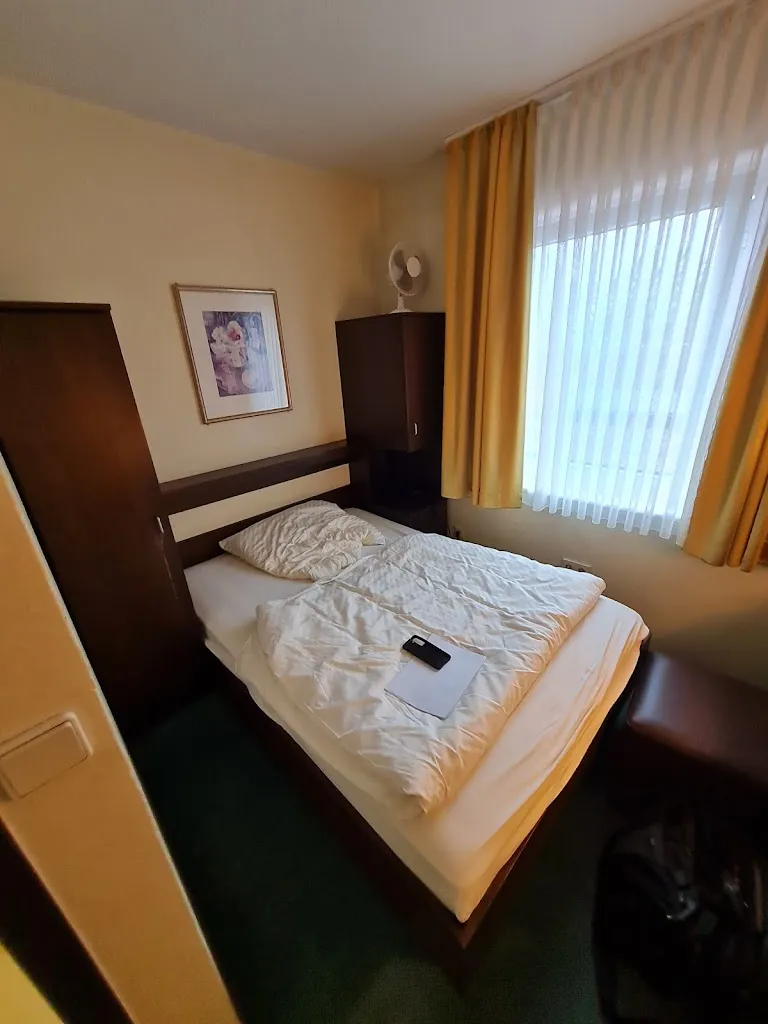 Land-Gut-Hotel & Restaurant Kreuz Meyer_Stuhr_slider_image_3