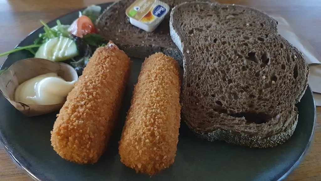 Leo Boeren_Pavilion De Posbank_Netherlands_review