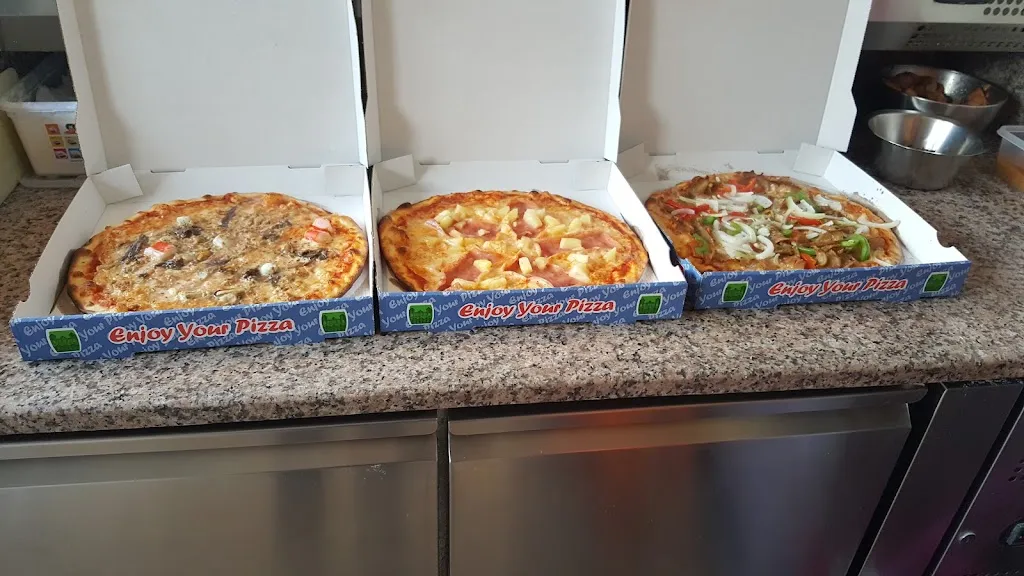 Menu_Cafetaria Pizzeria Oranje_Netherlands_immagine_6