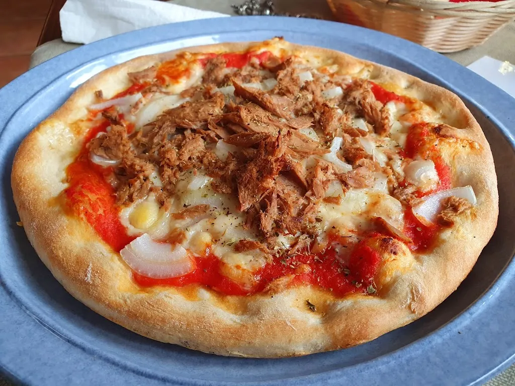 Pizzeria Eiscafé Dolce Gusto & Curry Point_Salzhemmendorf_slider_image_3