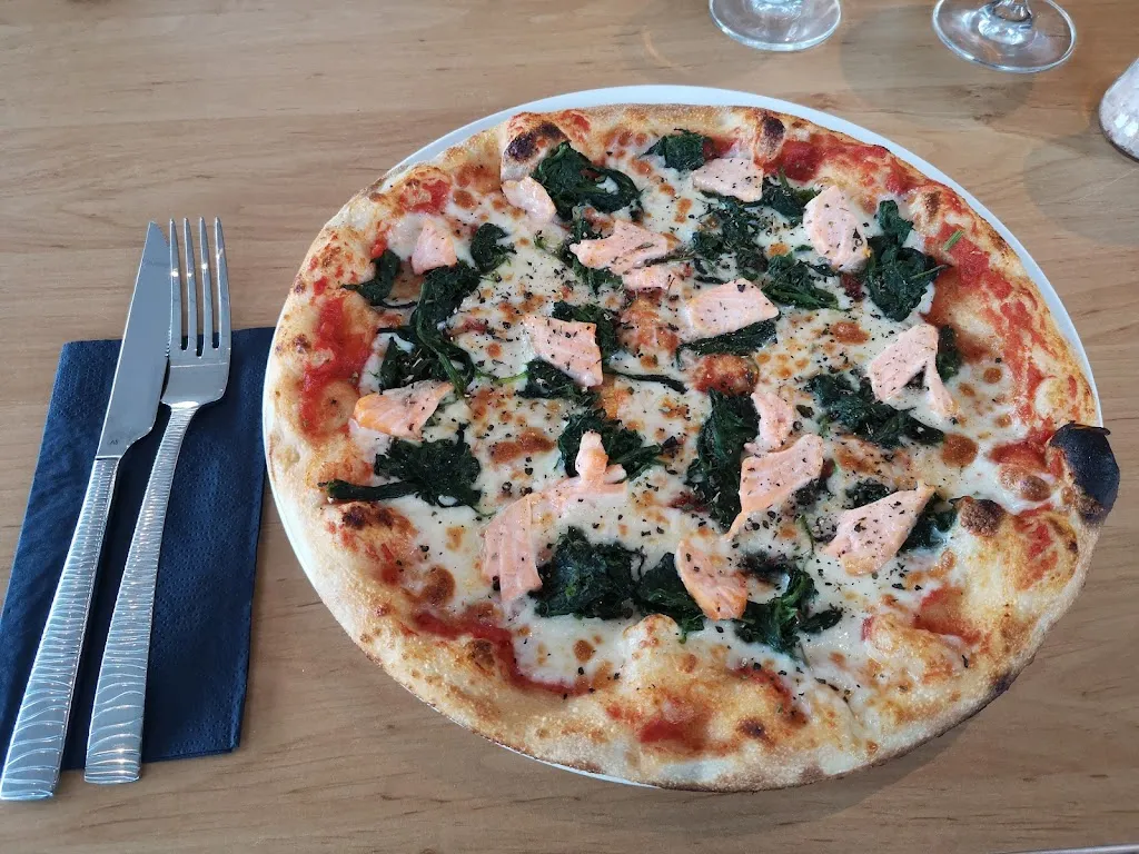 Jessy_Nino‘s Gelateria Pizzeria_Salzhemmendorf_review