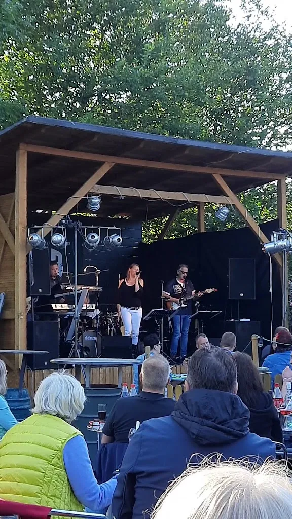 Zur Scharfen Ecke_Sande_slider_image_2